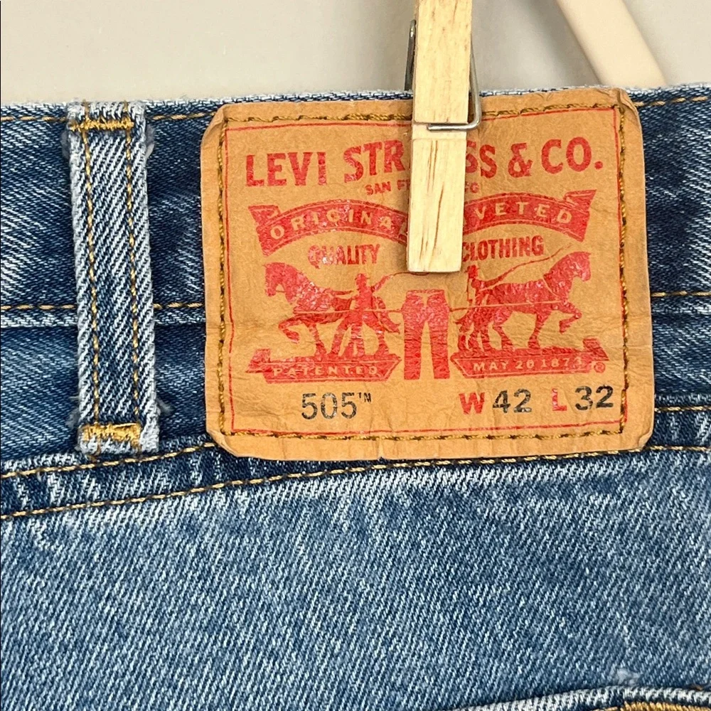 Levi's‎ 505 Men's Regular Fit Denim Jeans SZ 42x32